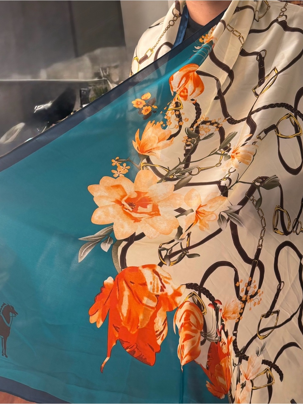 Two Stylish Patterned Scarves - Picture 8 of 8